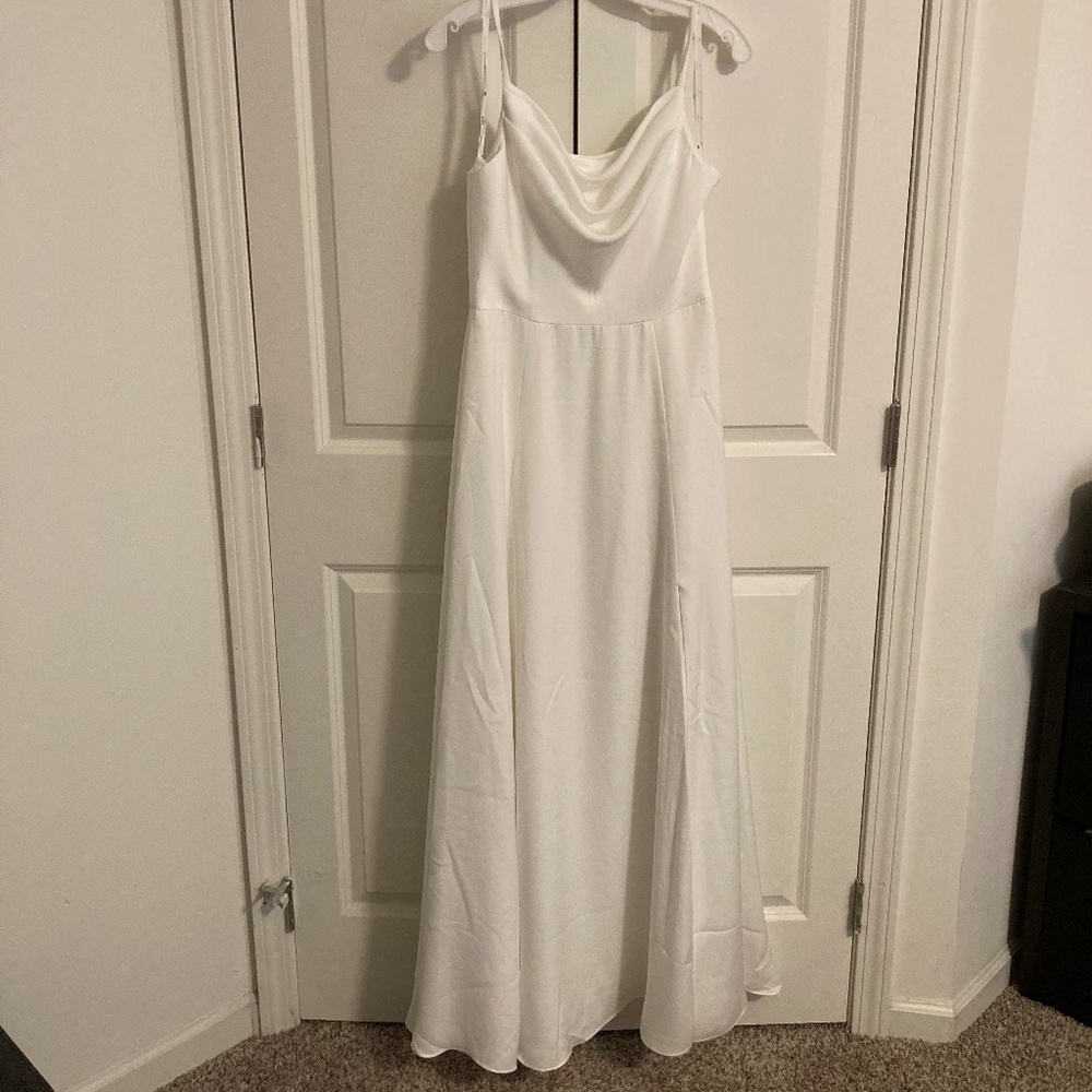 Wedding Dress, w/scoop neck, thigh high slit